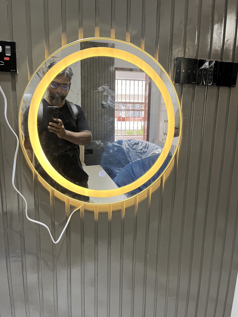 Demra Mirror interior design
